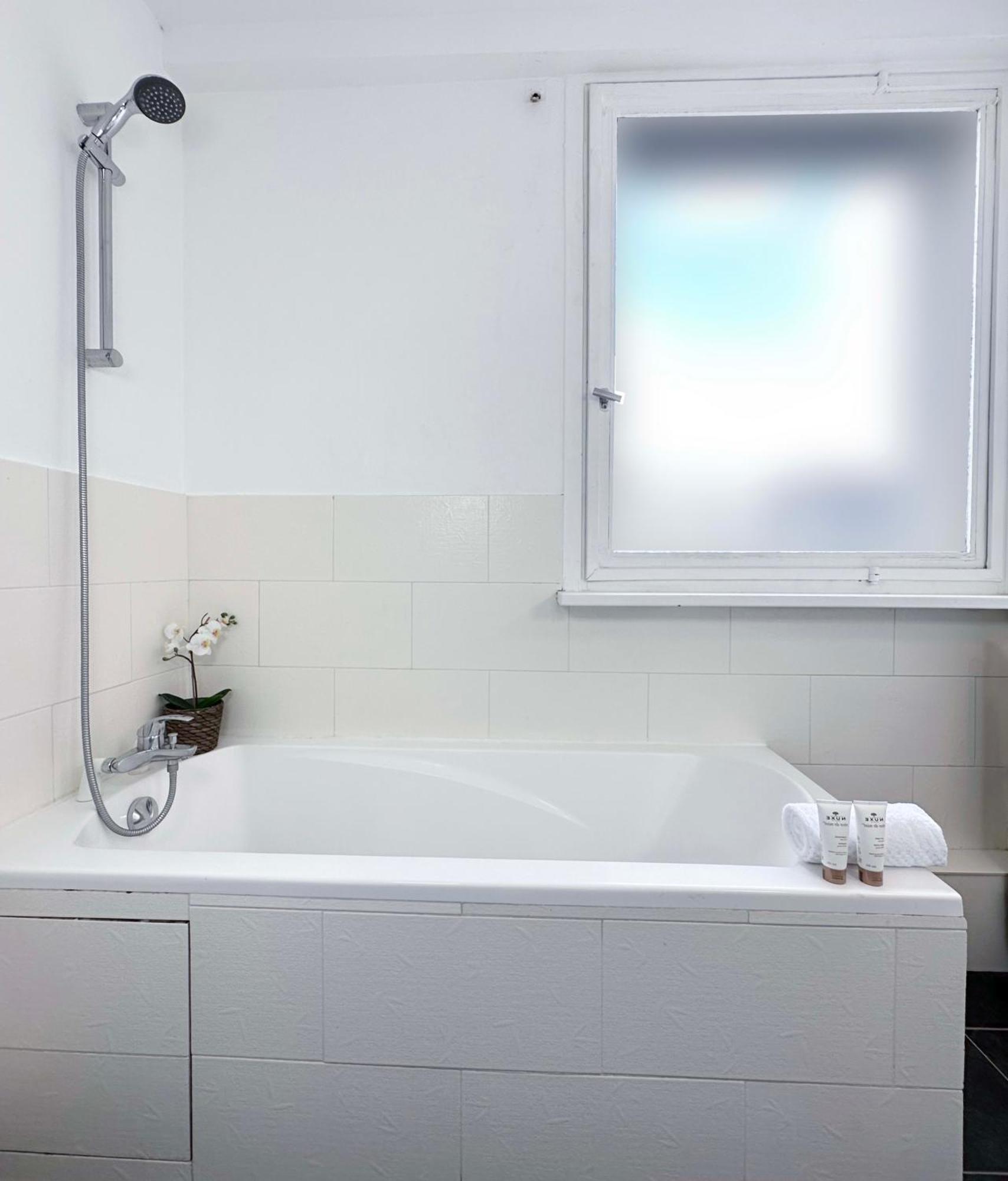 Spacious & Luxurious Flat In Montparnasse Párizs Kültér fotó