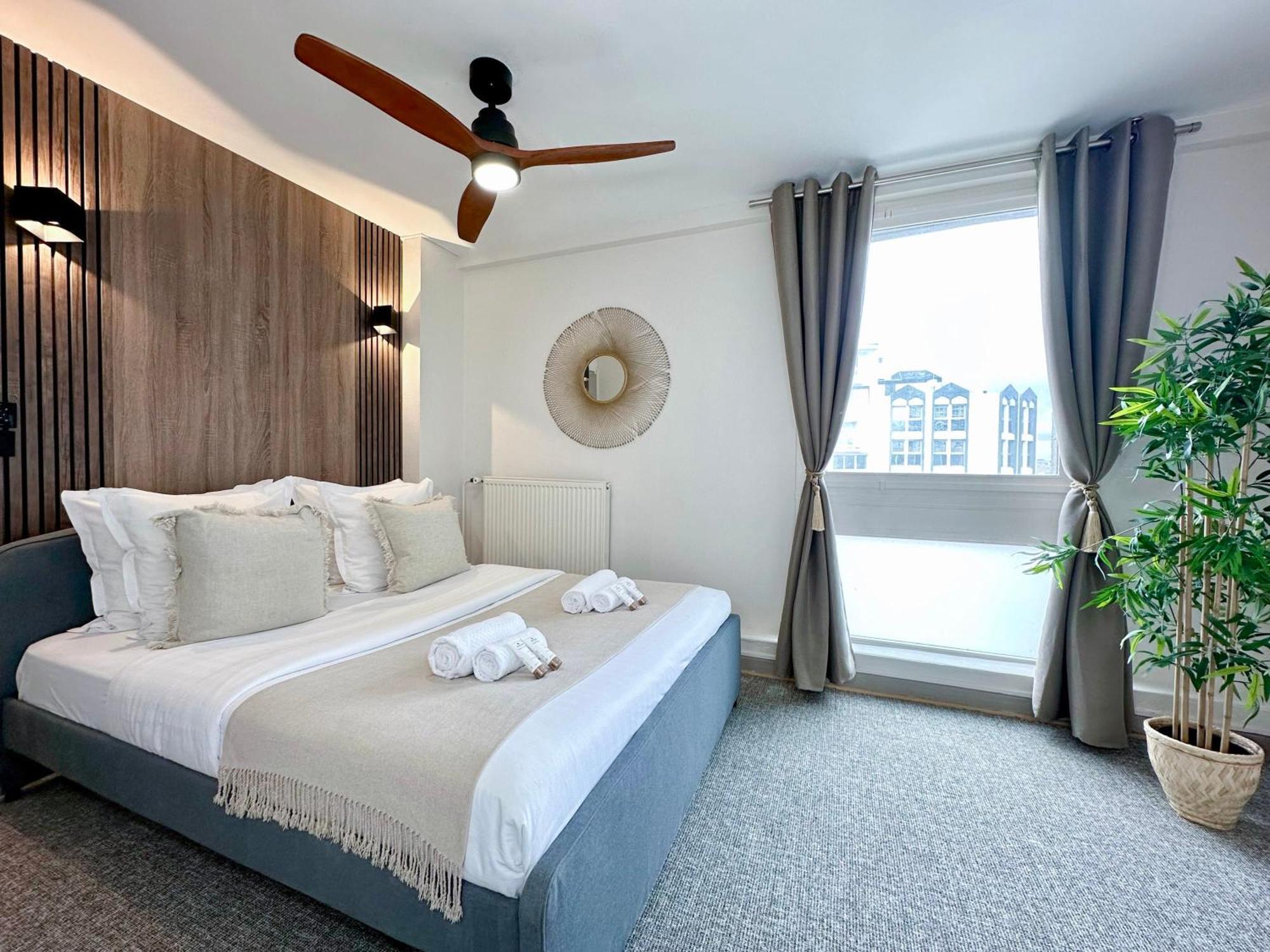 Spacious & Luxurious Flat In Montparnasse Párizs Kültér fotó