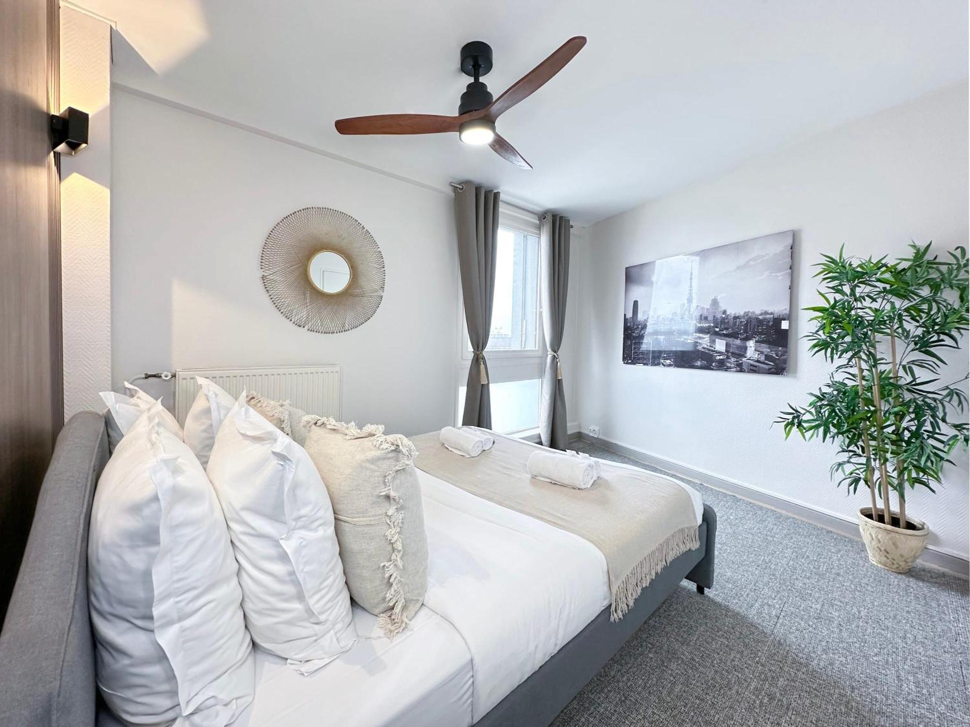 Spacious & Luxurious Flat In Montparnasse Párizs Kültér fotó